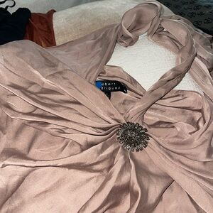 Beautiful Robert Rodriguez top